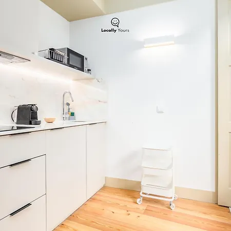 Locally Yours Flores Appartement *