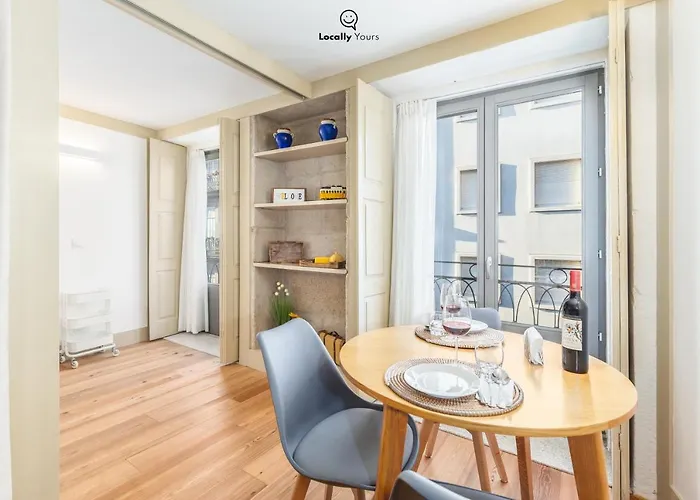 Apartment Locally Yours Flores