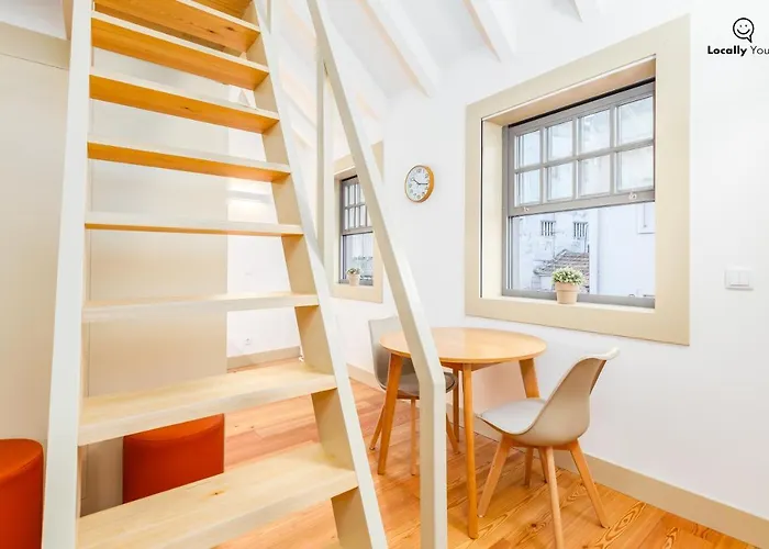 Apartment Locally Yours Flores