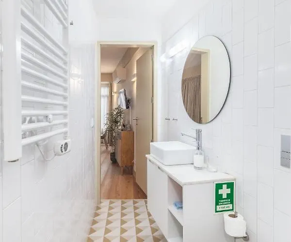 Apartment Locally Yours Flores Porto