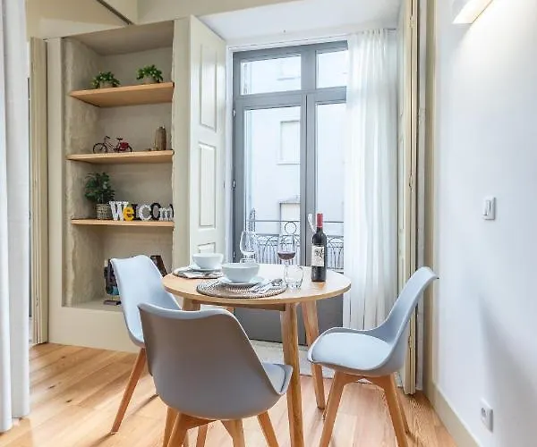 Locally Yours Flores Διαμέρισμα *