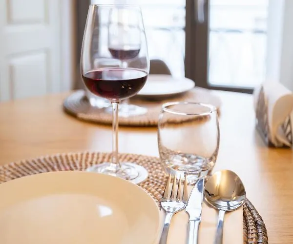 Διαμέρισμα Locally Yours Flores *