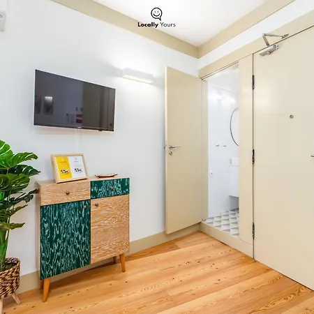 Lägenhet Locally Yours Flores Oporto