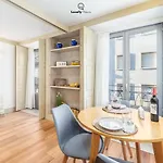 Apartment Locally Yours Flores